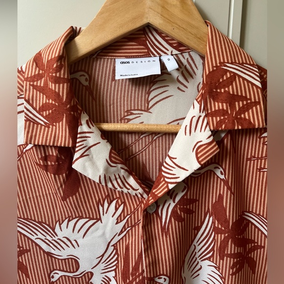 Men’s Cuban collared bird Shirt - Picture 4 of 5